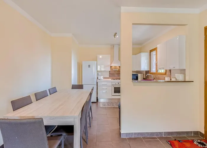 A Mandria By Interhome * Ghisoni